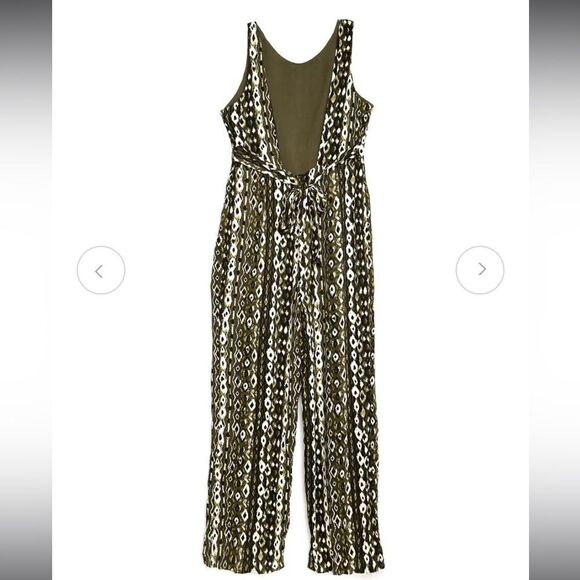 Forever 21 low back pant jumpsuit | size S - Picture 2 of 10